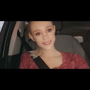 Meet your Posher, Kalli